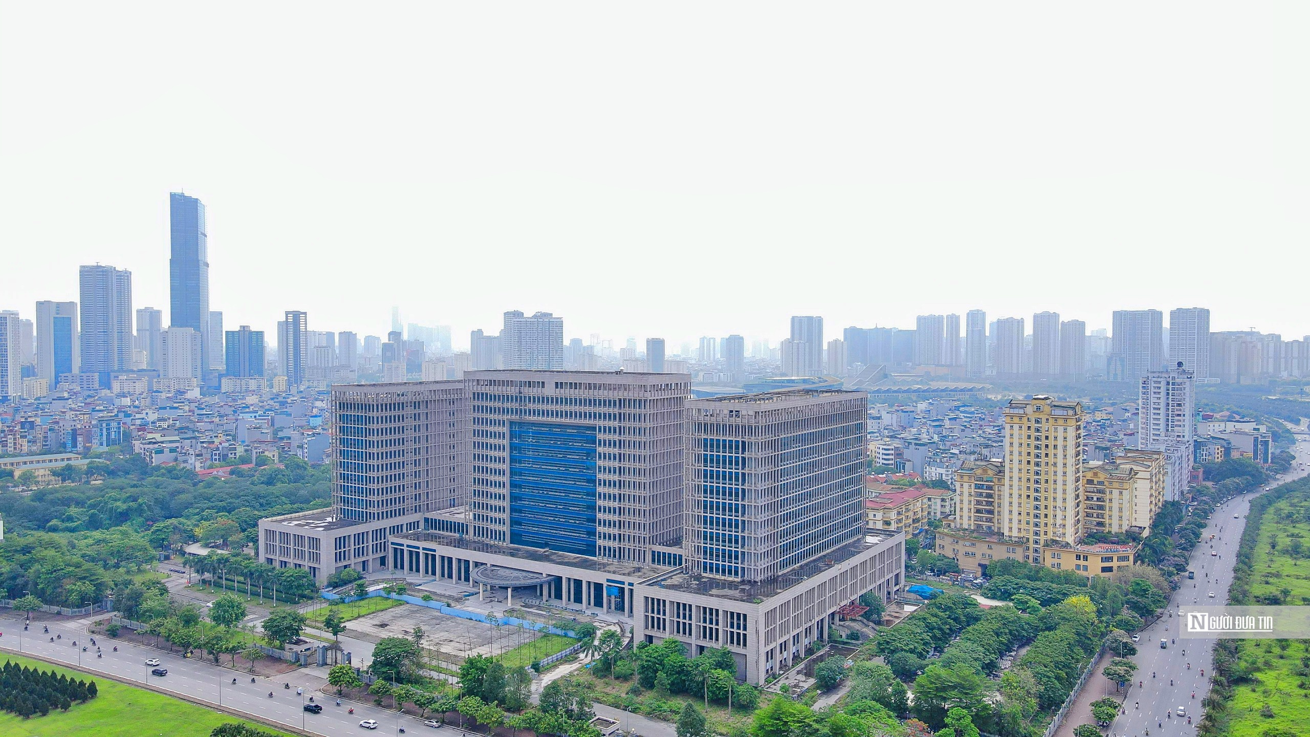 Nhiều cơ sở