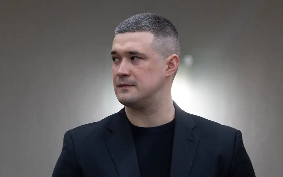 Ông Zelensky cảnh báo về “cơn sóng thần” chia rẽ Ukraine, tiết lộ bất đồng với ông Fedorov- Ảnh 2.