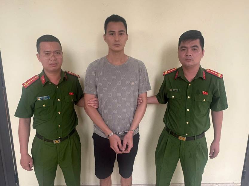 Bắt đối tượng truy nã Trương Văn Phụng - Ảnh 1.