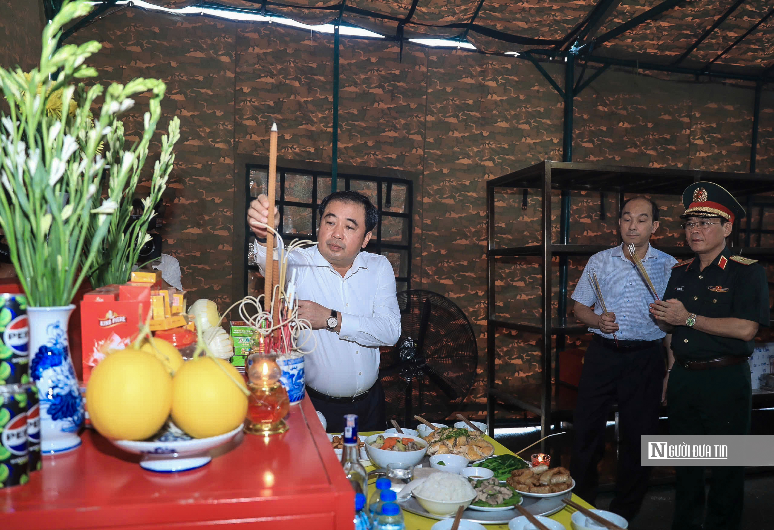 Bí thư Hà Nội thăm, động viên lực lượng tìm kiếm hài cốt liệt sĩ tại Nghĩa trang Mai Dịch- Ảnh 3.
