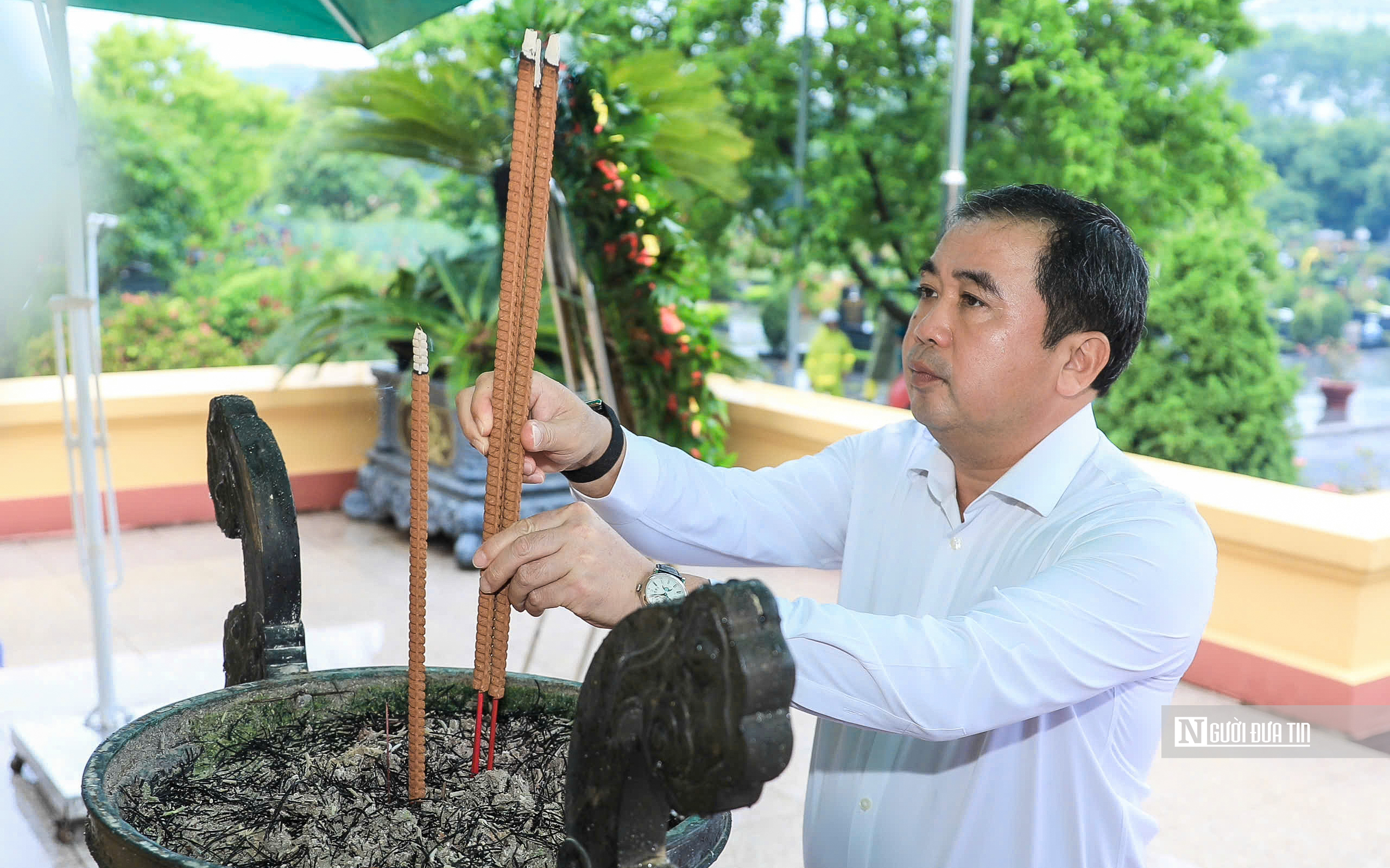 Bí thư Hà Nội thăm, động viên lực lượng tìm kiếm hài cốt liệt sĩ tại Nghĩa trang Mai Dịch- Ảnh 2.