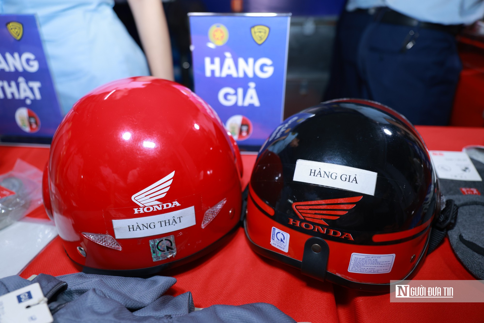 Soi “hàng giả” khác “hàng thật” ngay tại hội chợ lớn nhất miền Trung – Tây Nguyên- Ảnh 4.