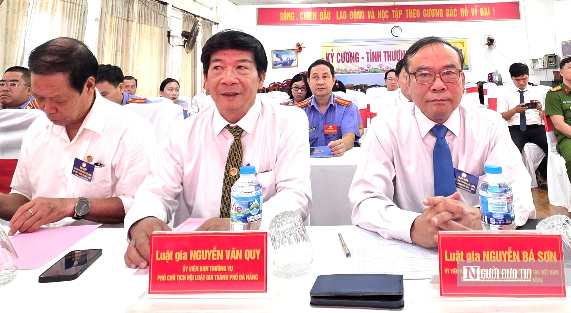 Đ&agrave; Nẵng: Kh&ocirc;ng chờ người d&acirc;n t&igrave;m đến, luật gia xuống tận khu d&acirc;n cư- Ảnh 7.