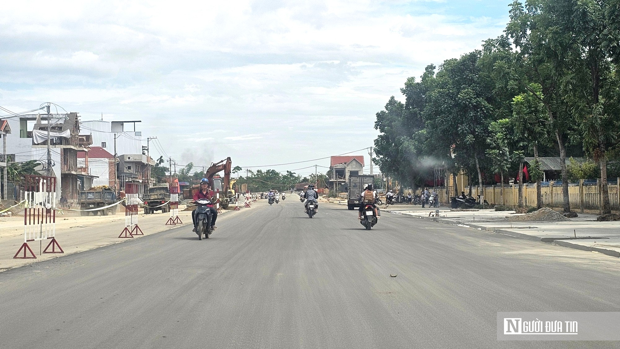 Hiện trạng tuyến đường gần trăm tỷ ở Huế sau khi xử phạt 2 nh&agrave; thầu vi phạm tiến độ- Ảnh 8.