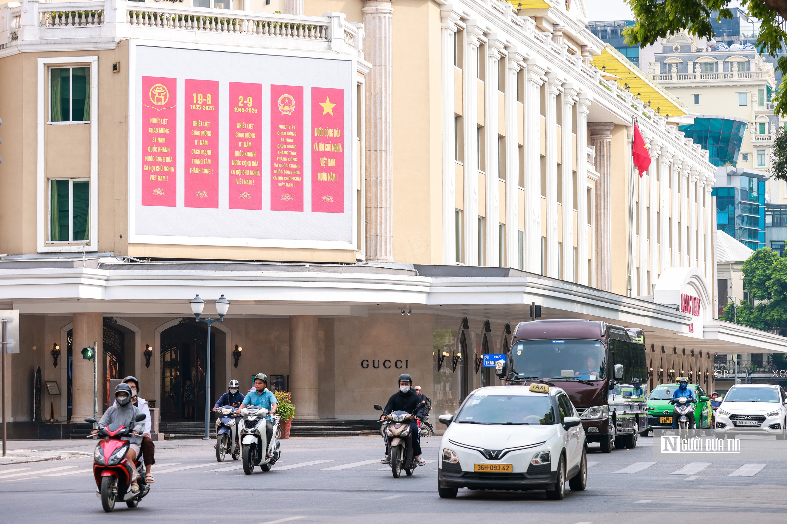 H&agrave; Nội trang ho&agrave;ng ch&agrave;o mừng 81 năm Quốc kh&aacute;nh 2/9- Ảnh 6.