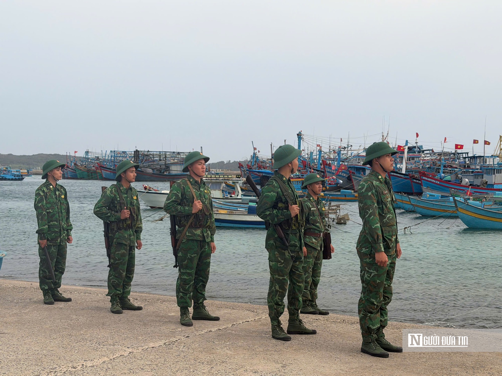 Lâm Đồng siết an toàn ca nô du lịch, không để “lọt” phương tiện, bến bãi vi phạm - Ảnh 8.