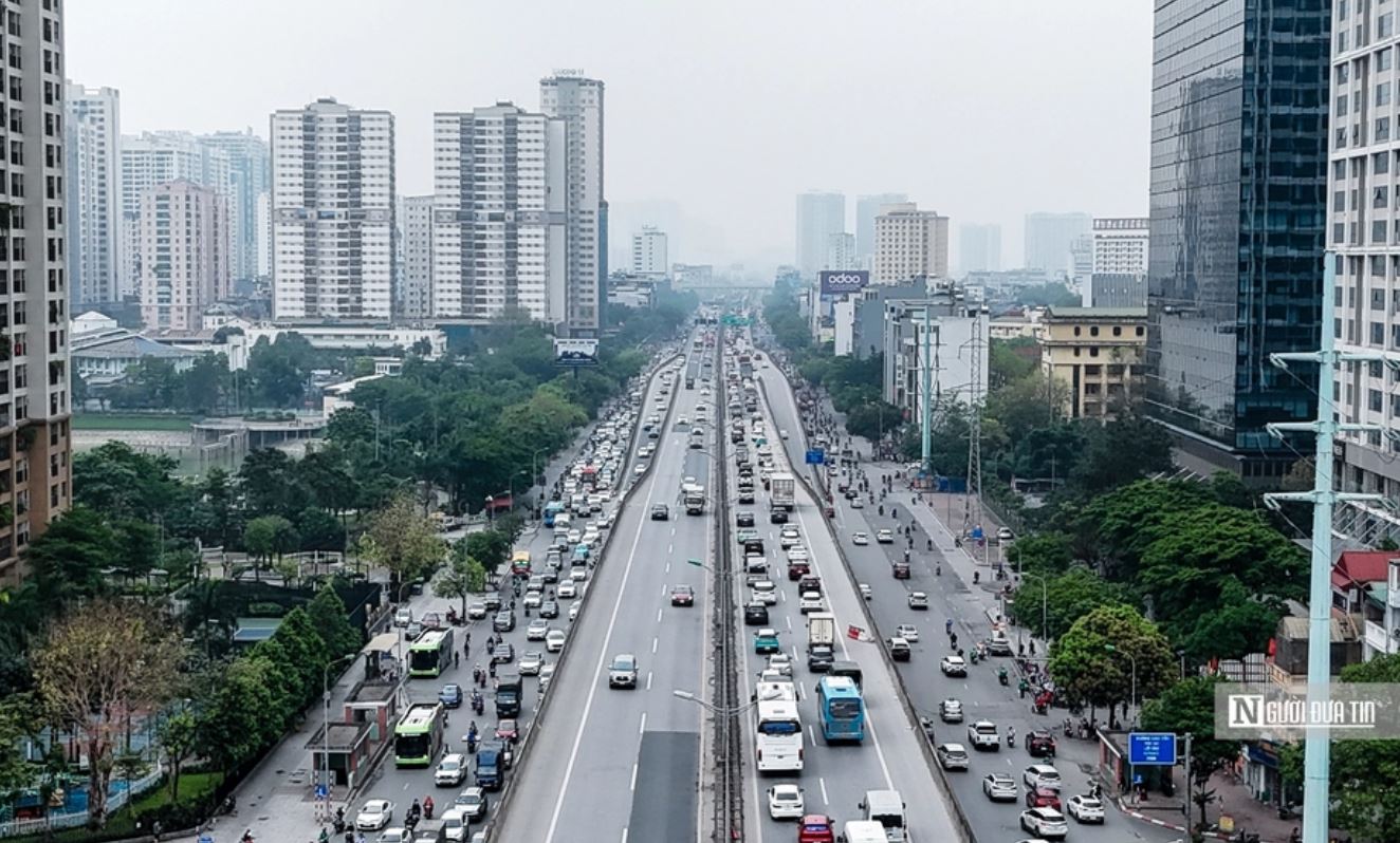 Khuyến cáo người dân bảo đảm an toàn giao thông dịp nghỉ lễ 2/9 - Ảnh 1.