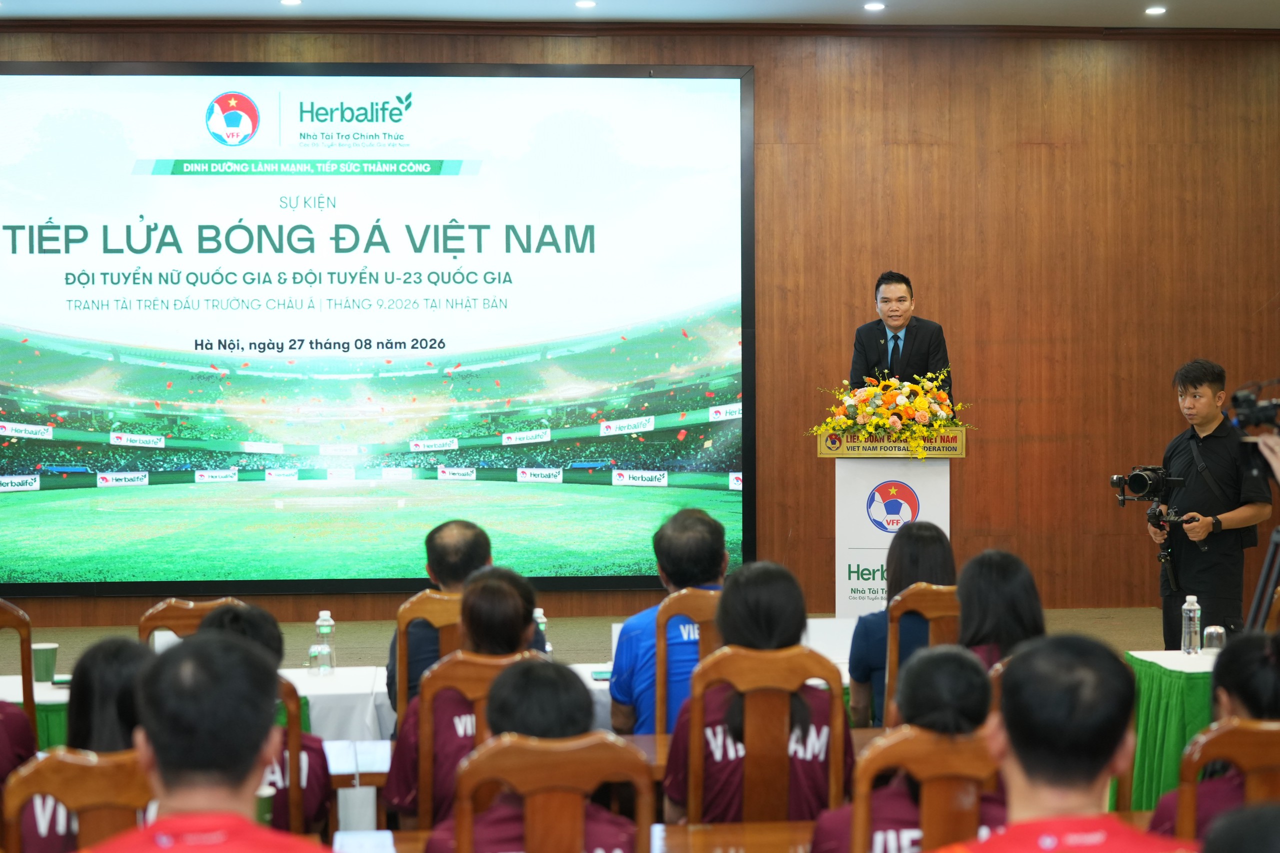 Từ “Tiếp Lửa Bóng Đá Việt Nam” đến Đấu trường Châu Á 2026: Herbalife tiếp lửa cùng bóng đá Việt Nam - Ảnh 4.