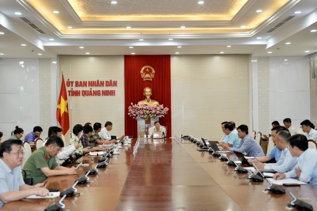 Quảng Ninh: Gỡ mặt bằng cho tuyến đường sắt tốc độ cao- Ảnh 2.