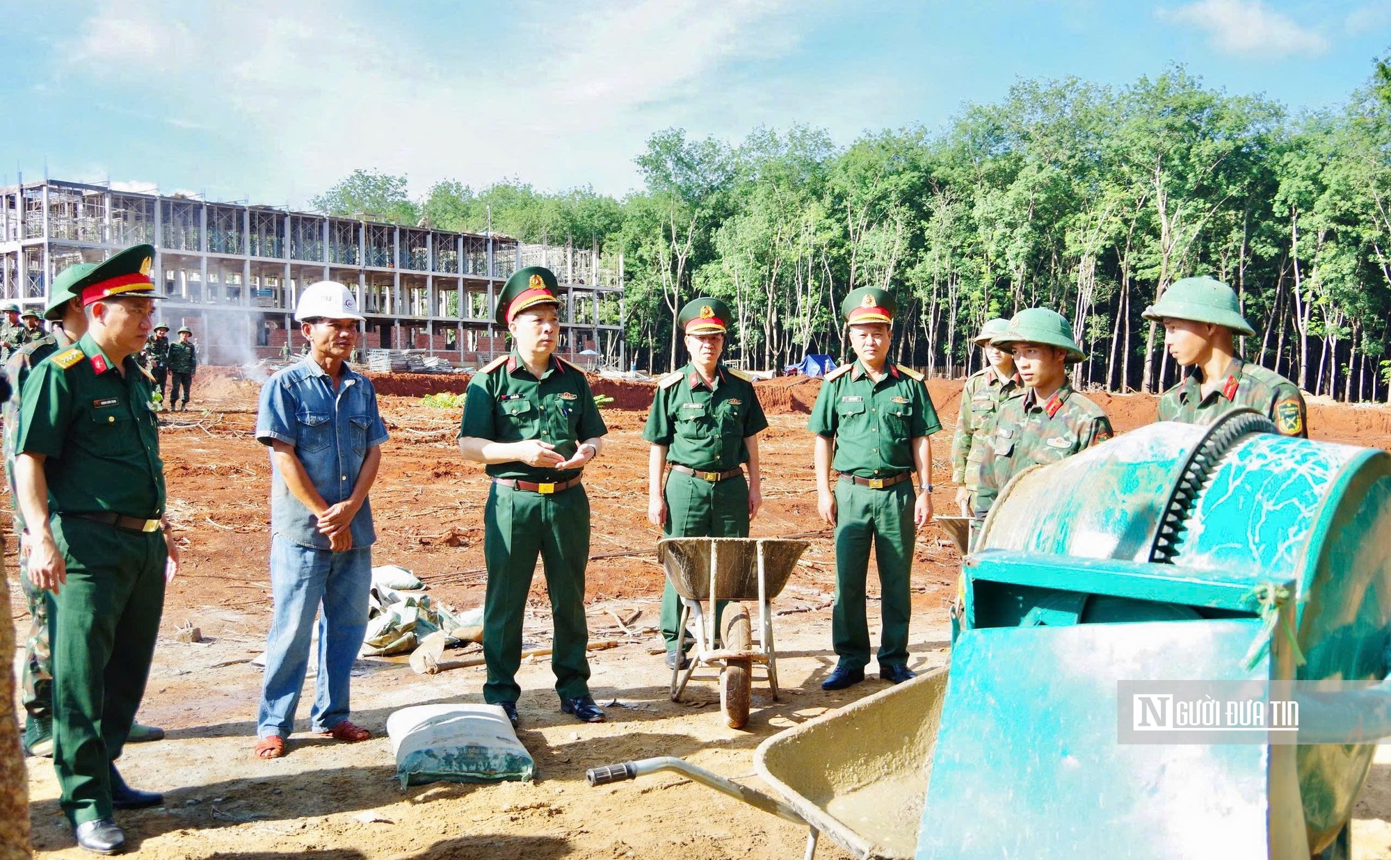 Gia Lai: Bảy trường nội tr&uacute; v&ugrave;ng bi&ecirc;n giới chạy đua về đ&iacute;ch trước năm học mới- Ảnh 3.