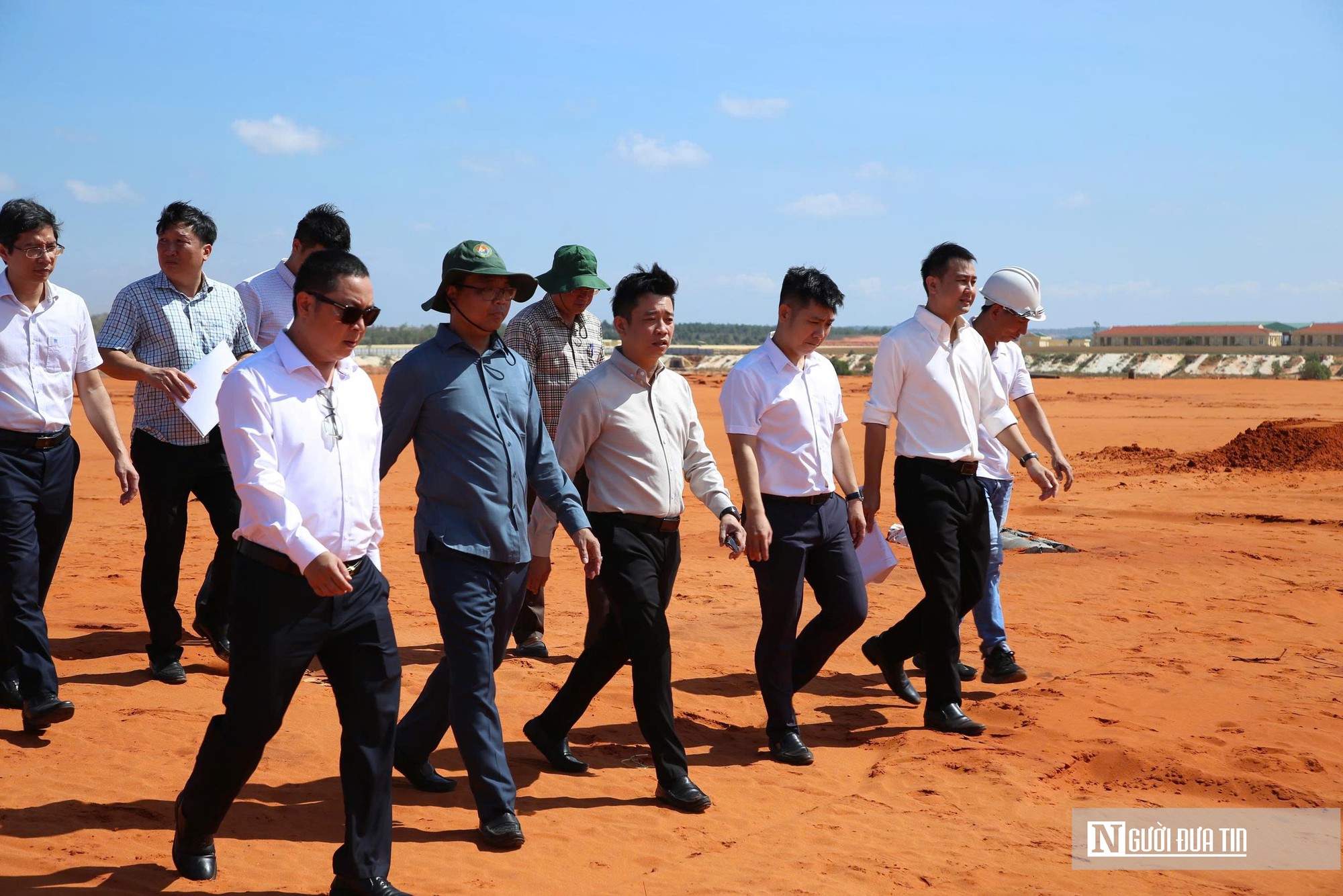 Ph&oacute; B&iacute; thư Thường trực Tỉnh ủy L&acirc;m Đồng kiểm tra tiến độ Cảng h&agrave;ng kh&ocirc;ng Phan Thiết- Ảnh 1.