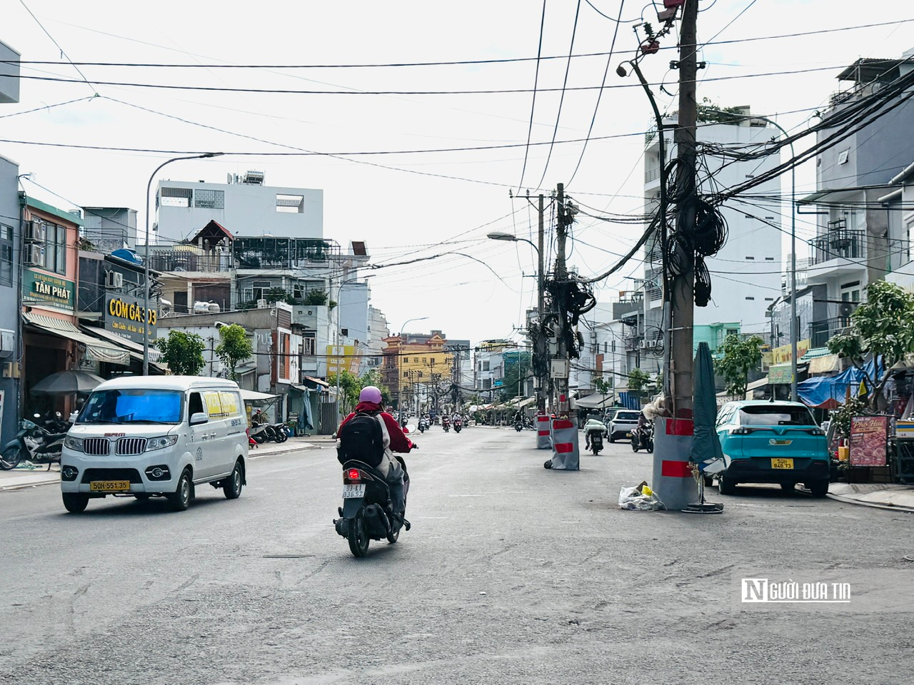 Trụ điện giữa đường Chu Văn An: Bao giờ được di dời?- Ảnh 8.