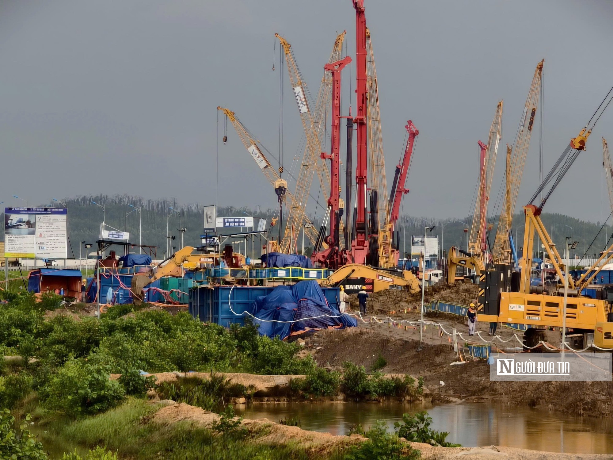 Nhộn nhịp trên công trường đường sắt cao tốc Hà Nội - Quảng Ninh dịp Quốc khánh- Ảnh 7.