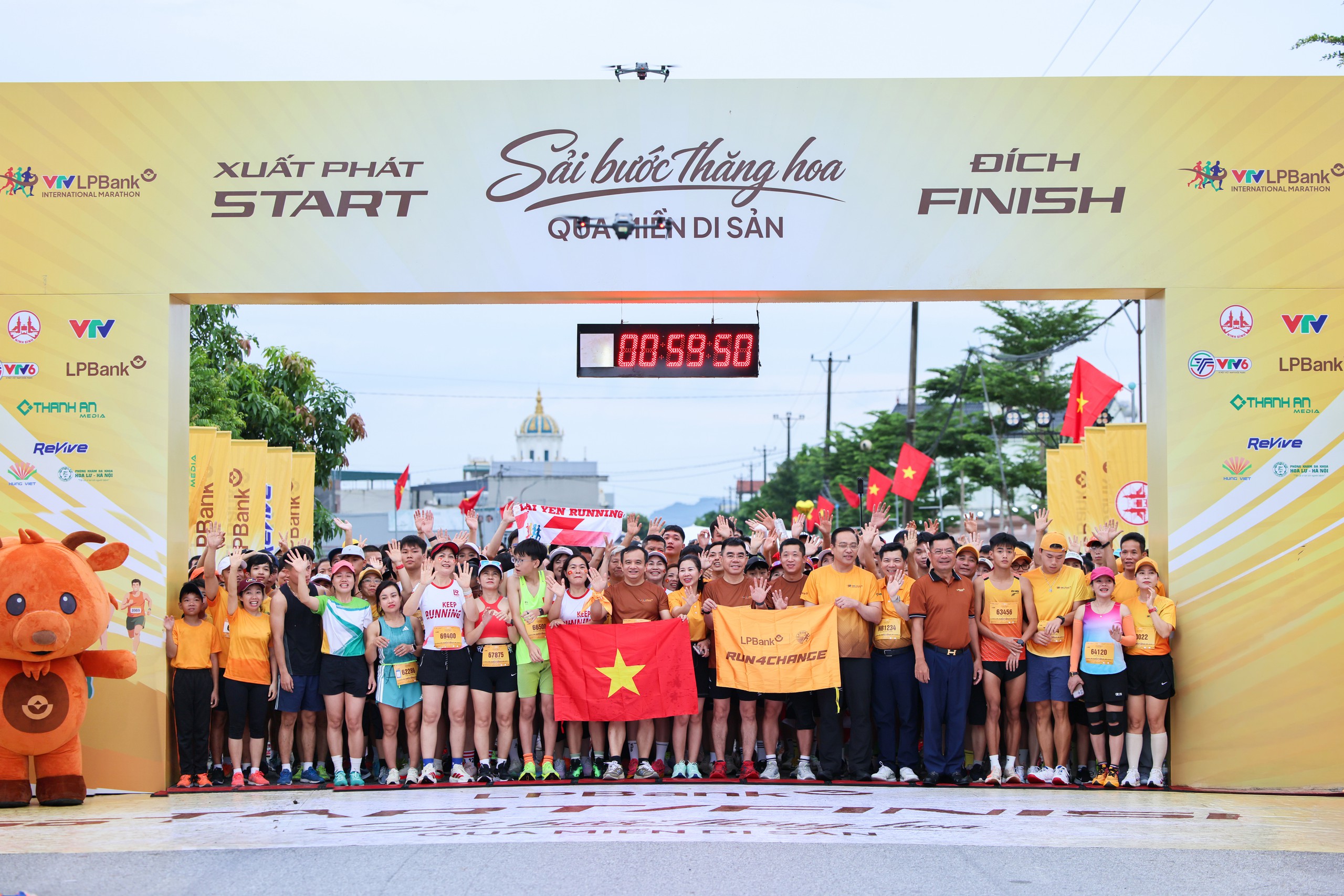 Giải Marathon Quốc tế VTV LPBank 2026: Gần 5.000 vận động viên chinh phục cung đường di sản Vân Long- Ảnh 1.