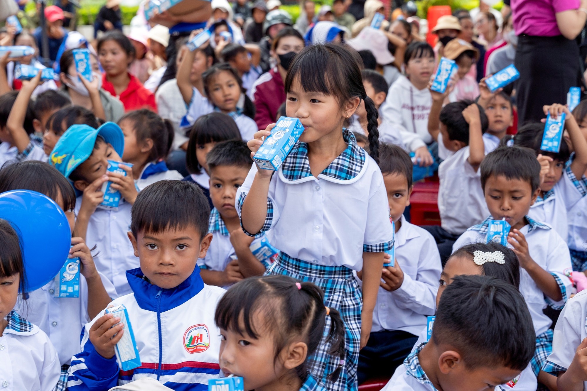 Từ ly sữa đến cơ hội phát triển: Hành trình vun đắp tương lai trẻ em Việt của Vinamilk - Ảnh 7.