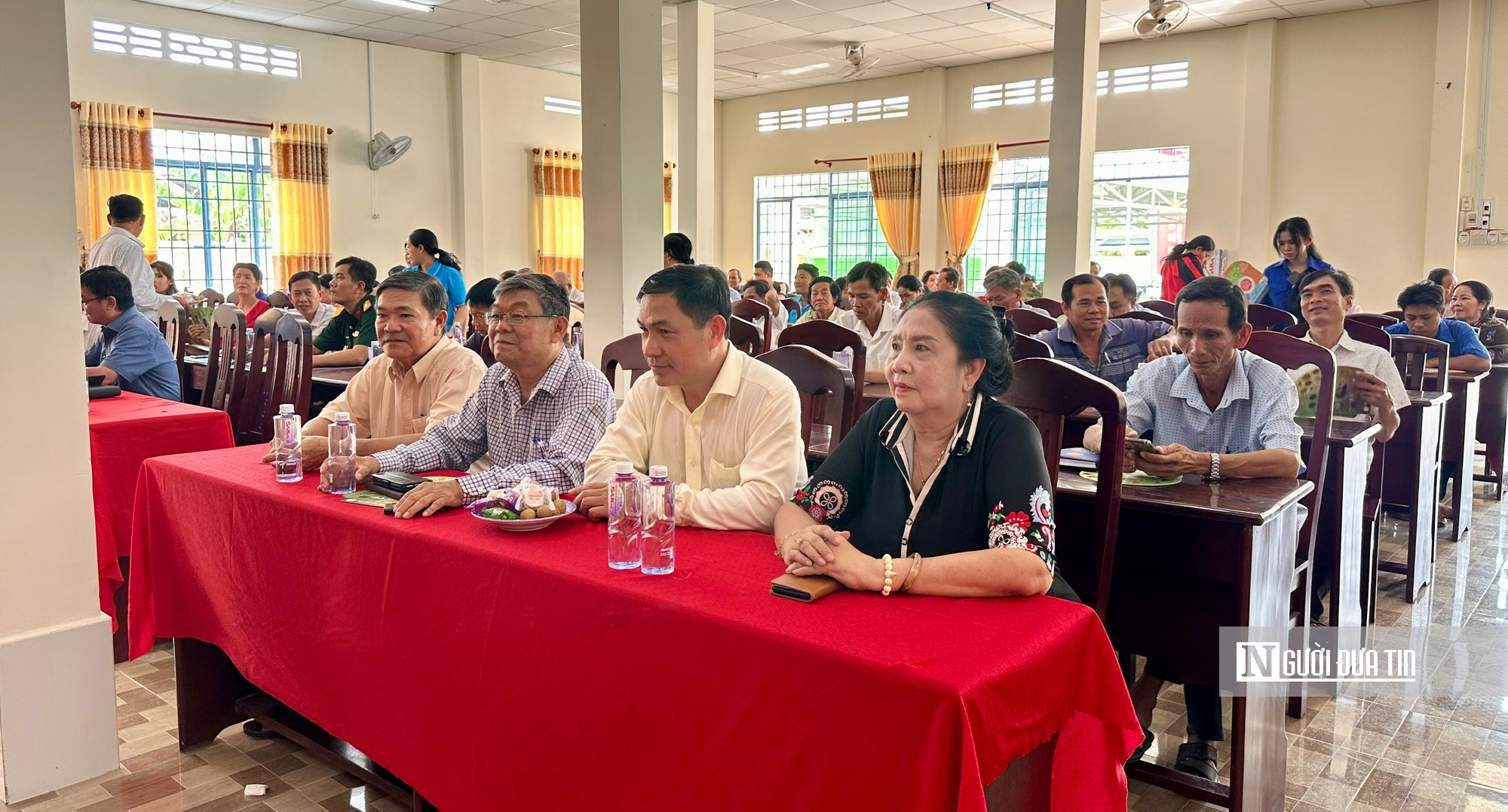 Hội Luật gia Tp.Cần Thơ đưa pháp luật về cơ sở, đồng hành cùng người dân - Ảnh 1.