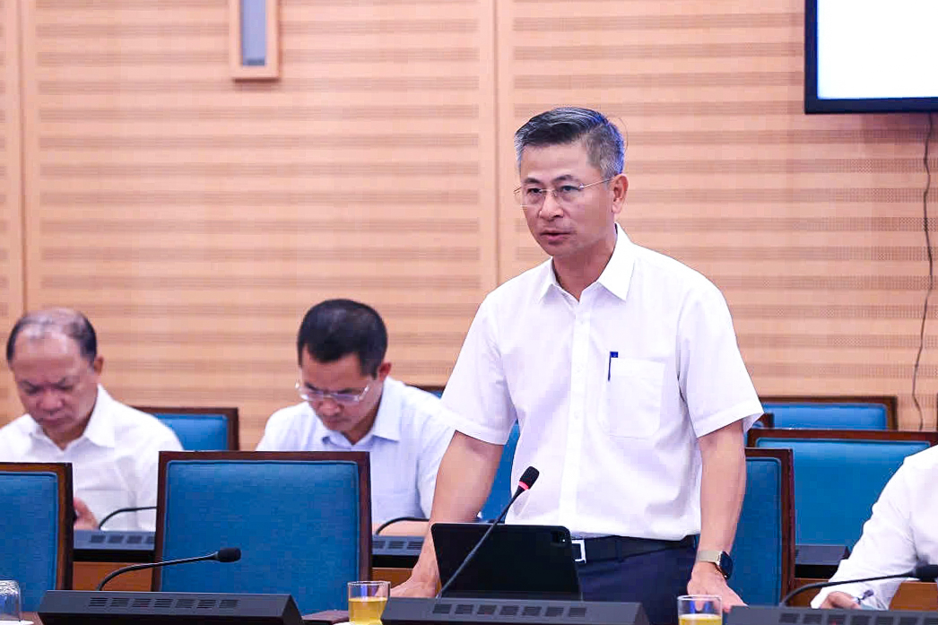 Chủ tịch Hà Nội yêu cầu chấm dứt bị động trong chống ngập - Ảnh 2.