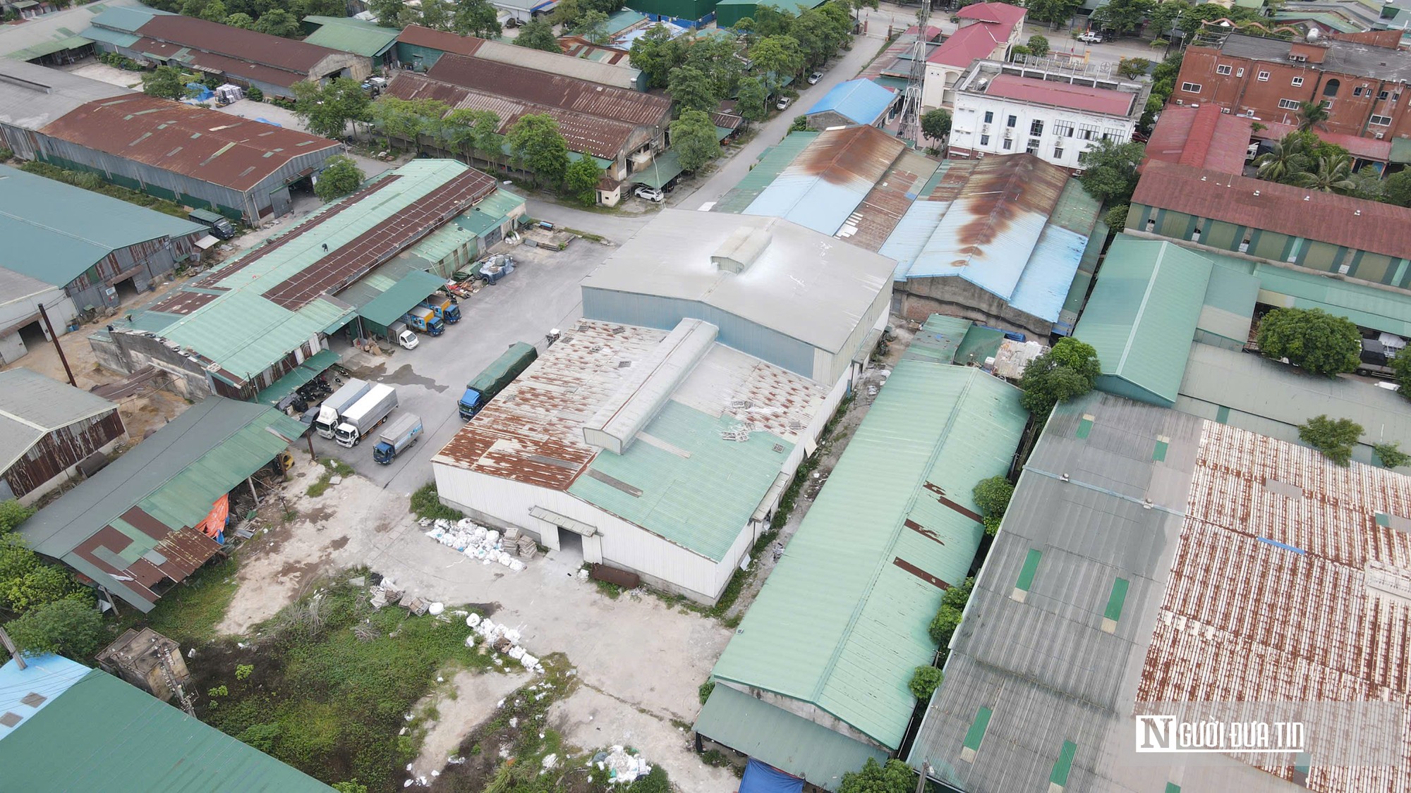 Cận cảnh cụm công nghiệp 20 năm tuổi trước ngày rời quy hoạch đô thị - Ảnh 2.