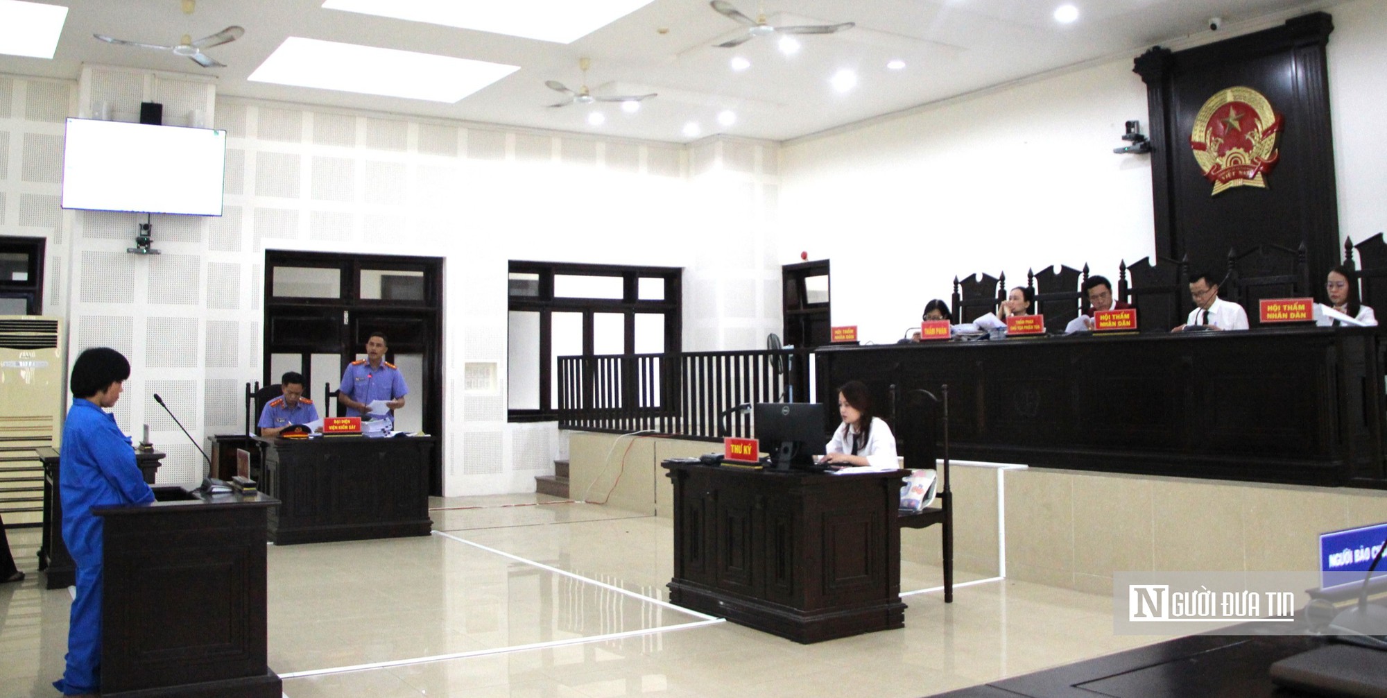 Án chung thân cho người mẹ điều chỉnh camera trước khi con trai tử vong do tai nạn- Ảnh 3.
