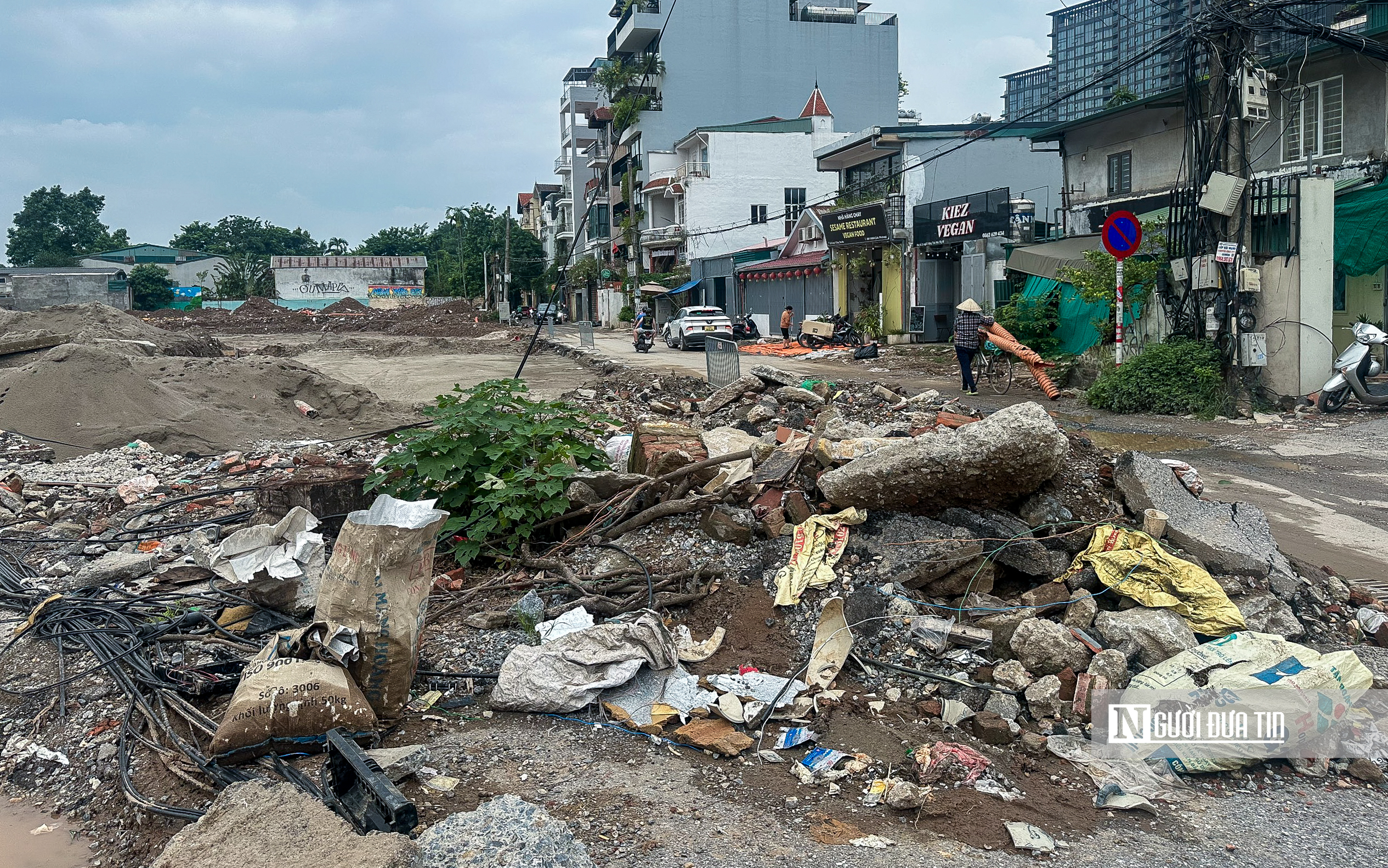 Hiện trạng tuyến đường vừa được Chủ tịch Hà Nội ấn định ngày hoàn thành - Ảnh 13.