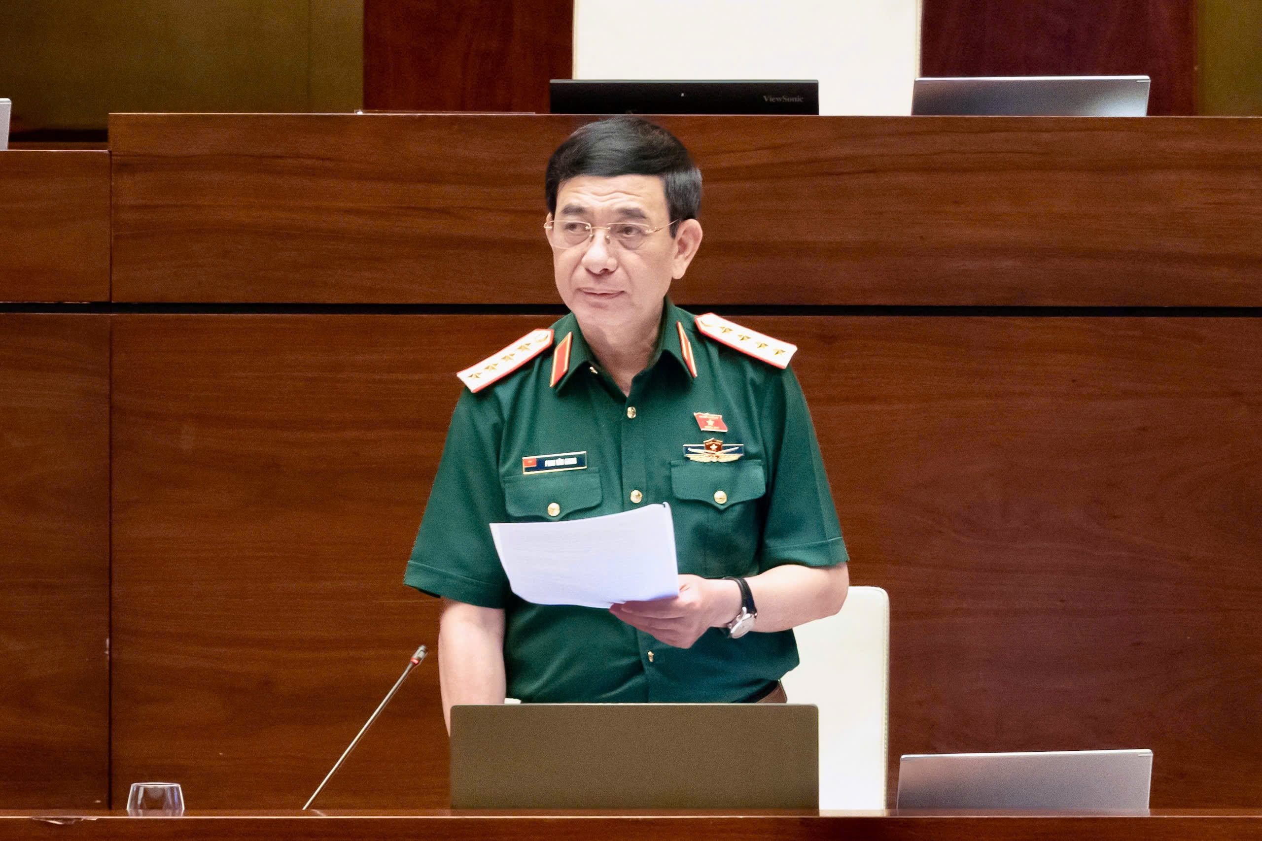 Đại tướng Phan Văn Giang giải trình làm rõ dự án Luật Phòng, chống phổ biến vũ khí hủy diệt hàng loạt - Ảnh 4.