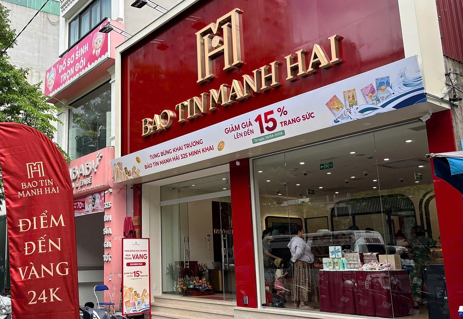 Chuyển Bộ Công an vụ 7 cá nhân giao dịch vàng 2.084 tỷ đồng và 6 doanh nghiệp kê khai sai thuế- Ảnh 1.