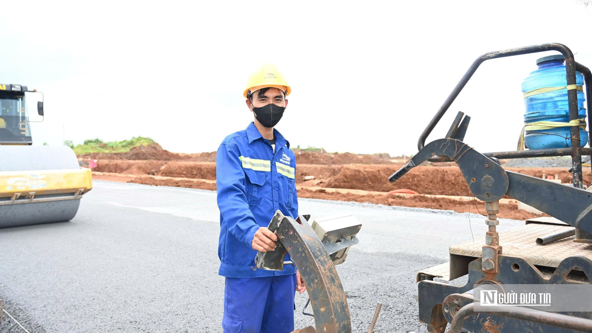 Sân bay Long Thành “nóng” giữa kỳ nghỉ lễ, hàng nghìn công nhân chạy đua về đích- Ảnh 12.
