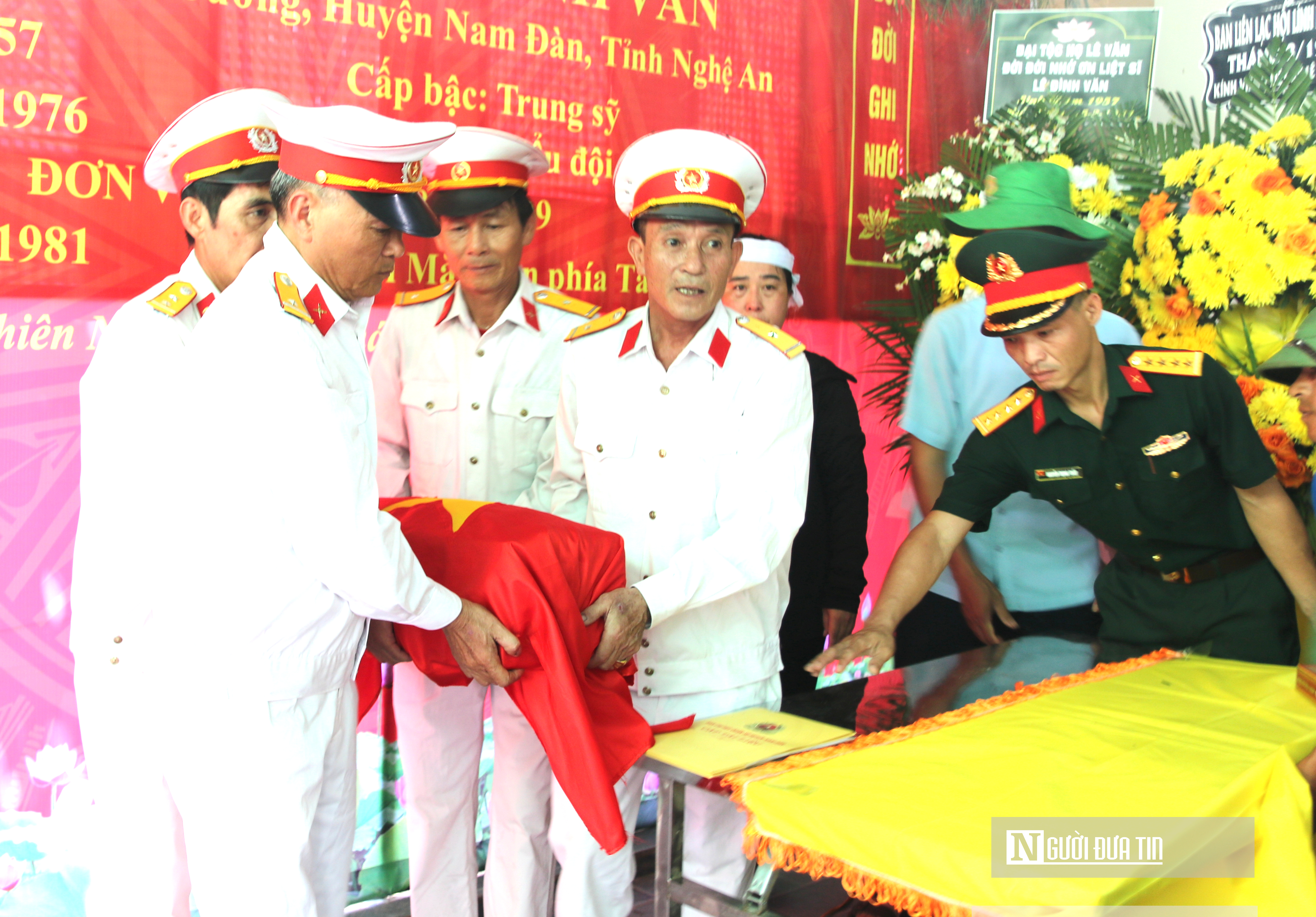 Xúc động lễ truy điệu liệt sĩ: Trọn vẹn tâm nguyện cuối đời của người mẹ già 104 tuổi- Ảnh 4.