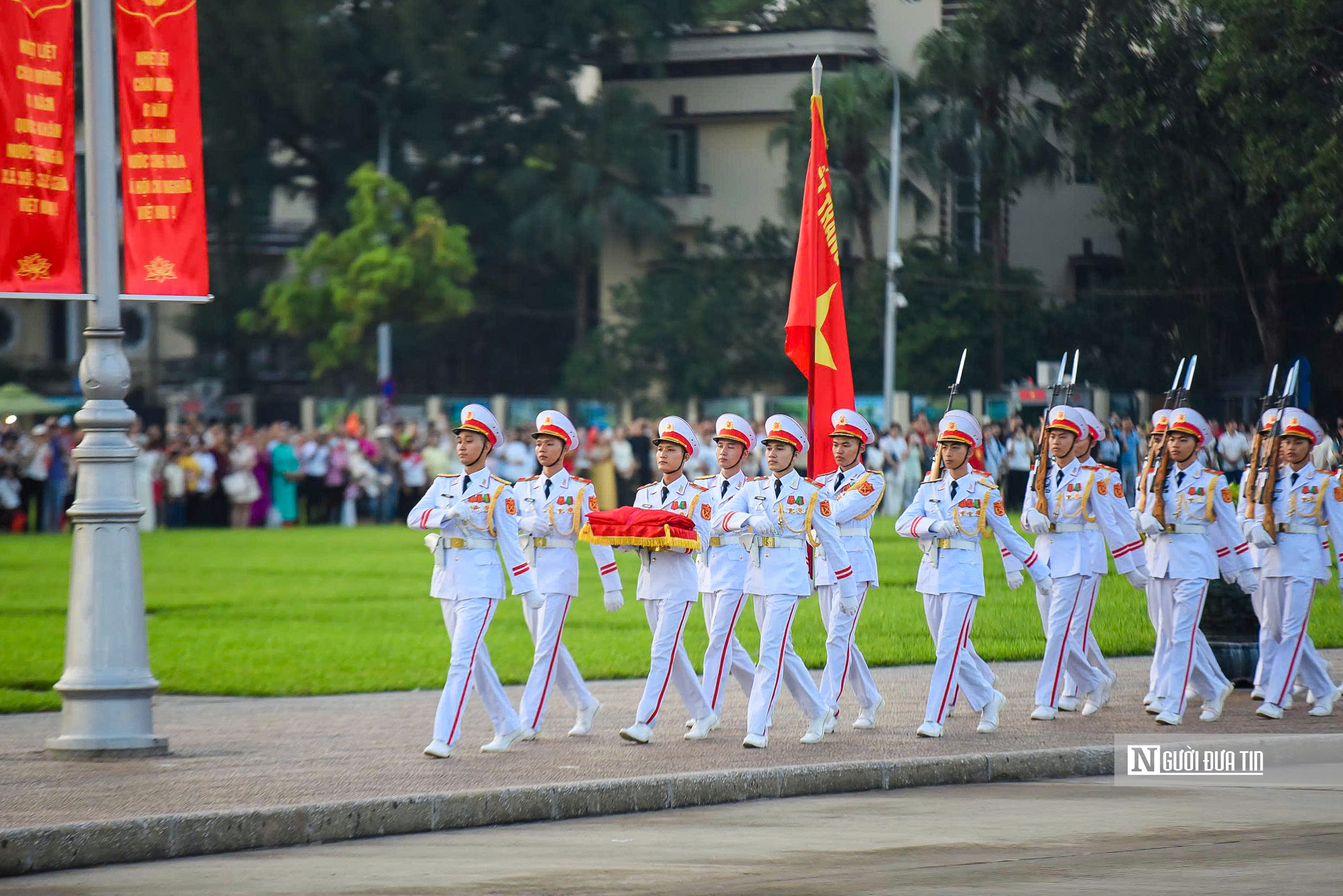 Trang nghiêm Lễ thượng cờ mừng ngày Quốc khánh 2/9- Ảnh 4.