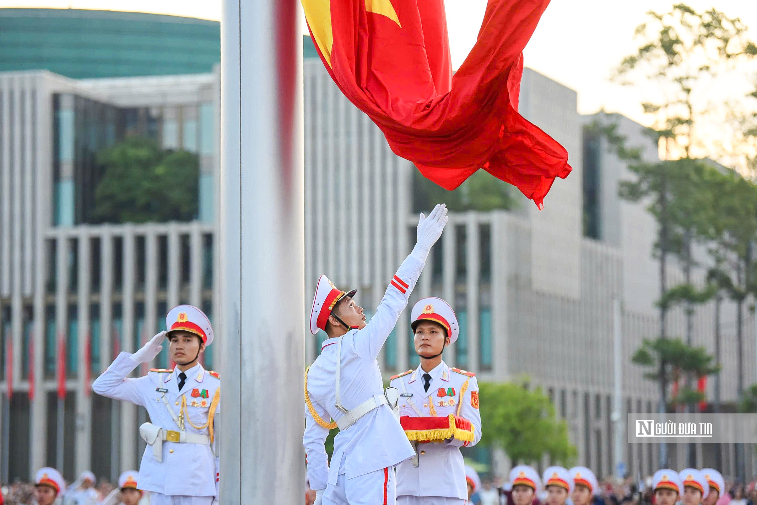 Trang nghiêm Lễ thượng cờ mừng ngày Quốc khánh 2/9- Ảnh 9.