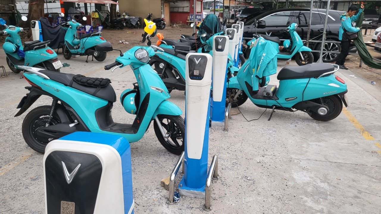Sạc nhanh có làm hỏng pin xe điện không? Cách sạc xe điện hiệu quả để pin không bị hỏng nhanh- Ảnh 2.