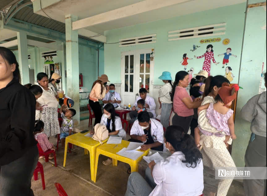 Khám sức khỏe miễn phí ở vùng sâu Lâm Đồng, không thể chỉ chờ dân đến trạm y tế - Ảnh 4.