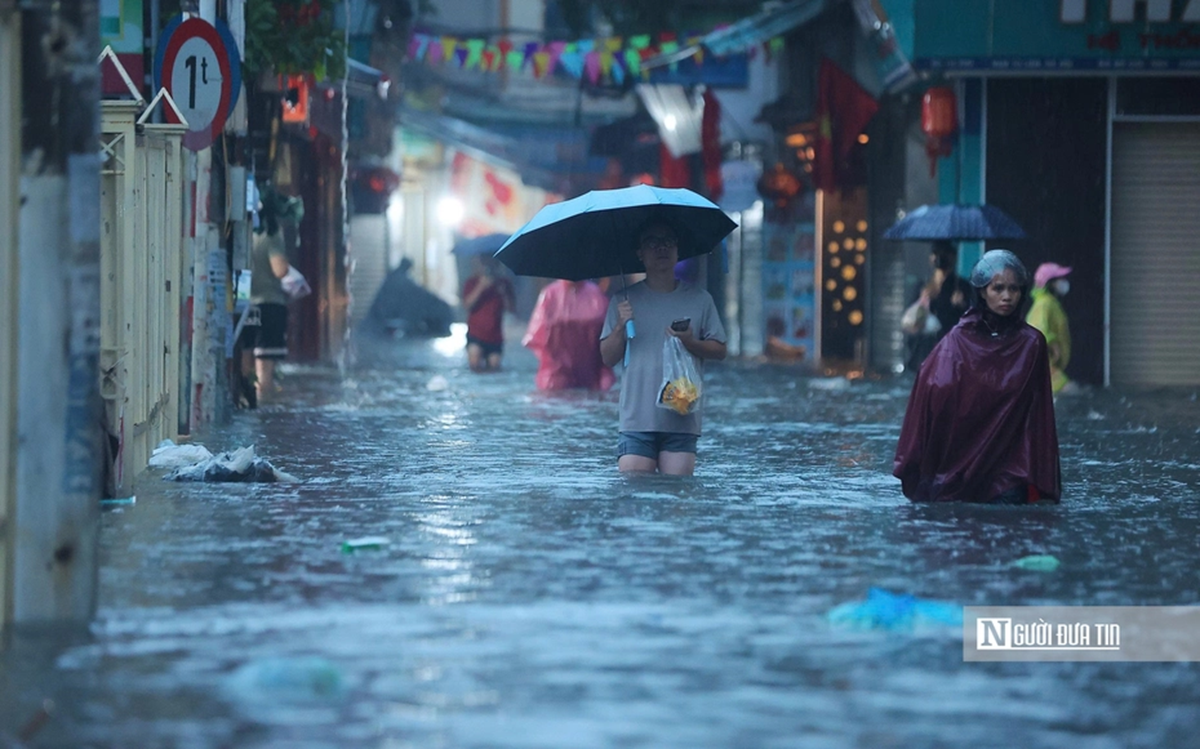 Cảnh báo mưa to cực lớn: Có nơi 