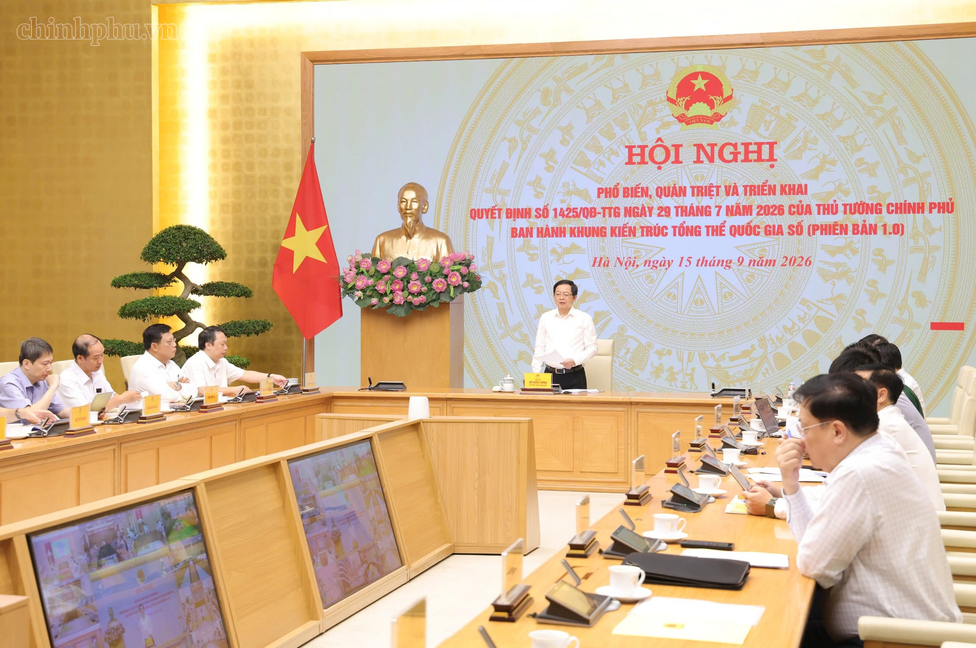 Phó Thủ tướng Hồ Quốc Dũng quán triệt “3 không” khi triển khai Khung kiến trúc số - Ảnh 3.