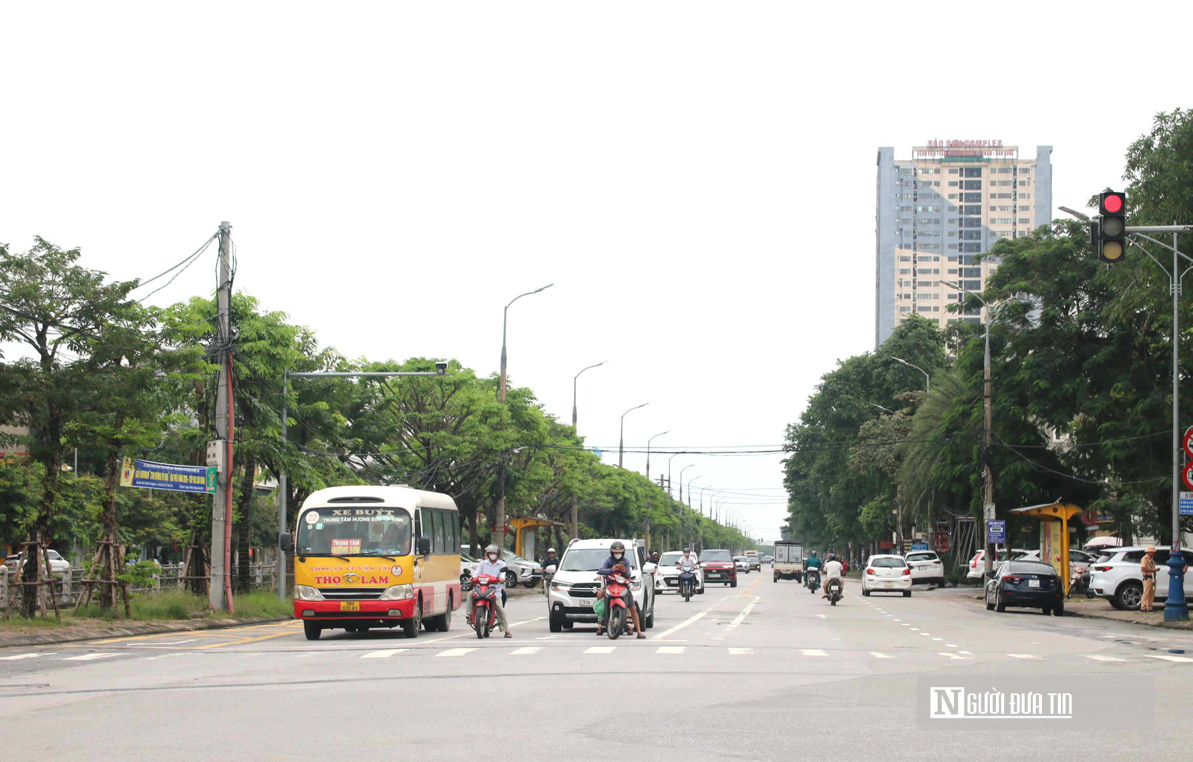 Cận cảnh tuyến đường đề xuất mở rộng 10 làn xe, tạo động lực phát triển kinh tế vùng ở Nghệ An- Ảnh 9.
