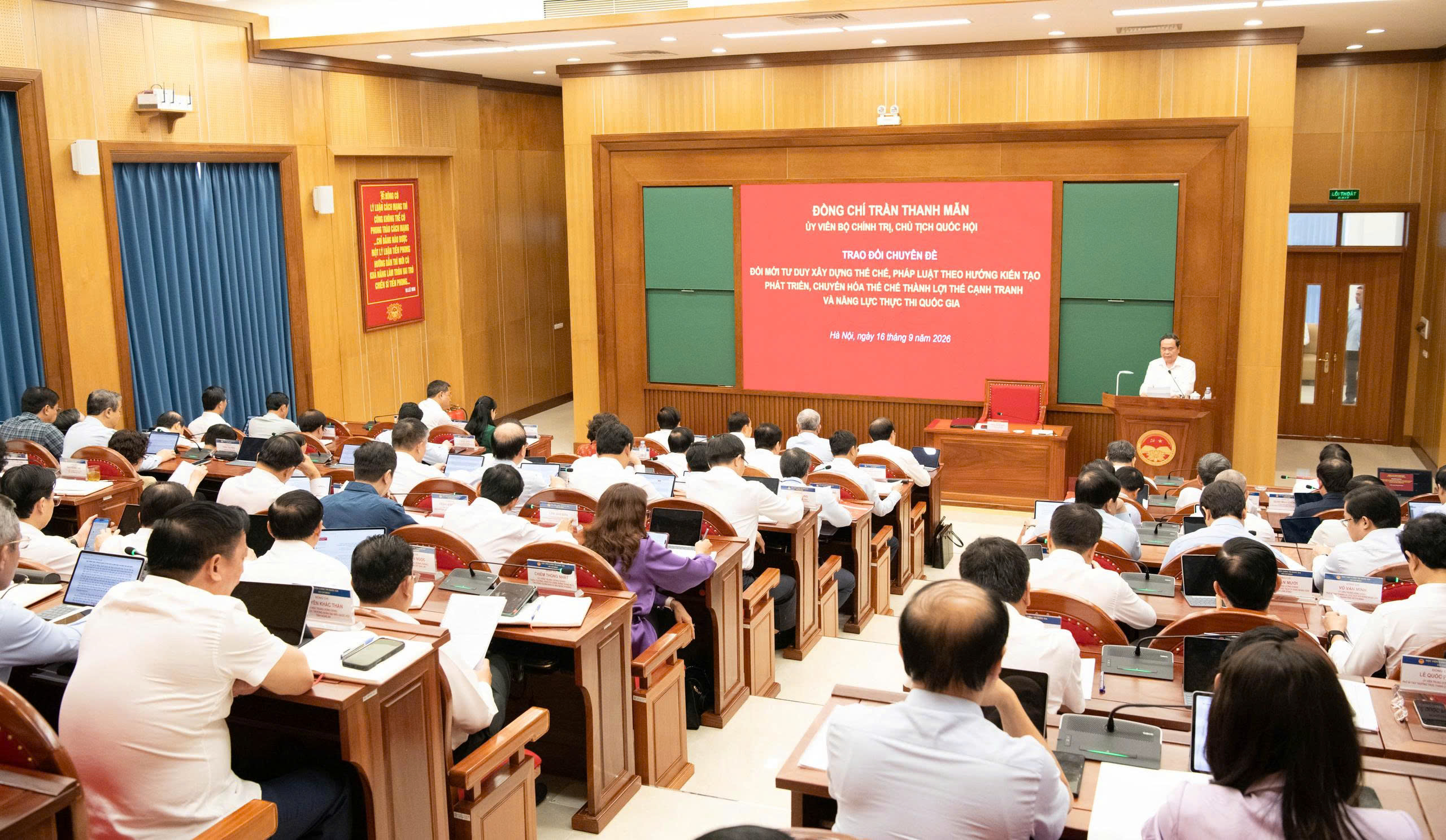 Đề nghị rà soát toàn bộ điểm nghẽn thể chế trong lĩnh vực, địa bàn phụ trách - Ảnh 2.