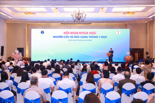 Chủ động phòng bệnh, cá thể hóa điều trị: Cách tiếp cận mới trong kỷ nguyên già hóa dân số- Ảnh 1.