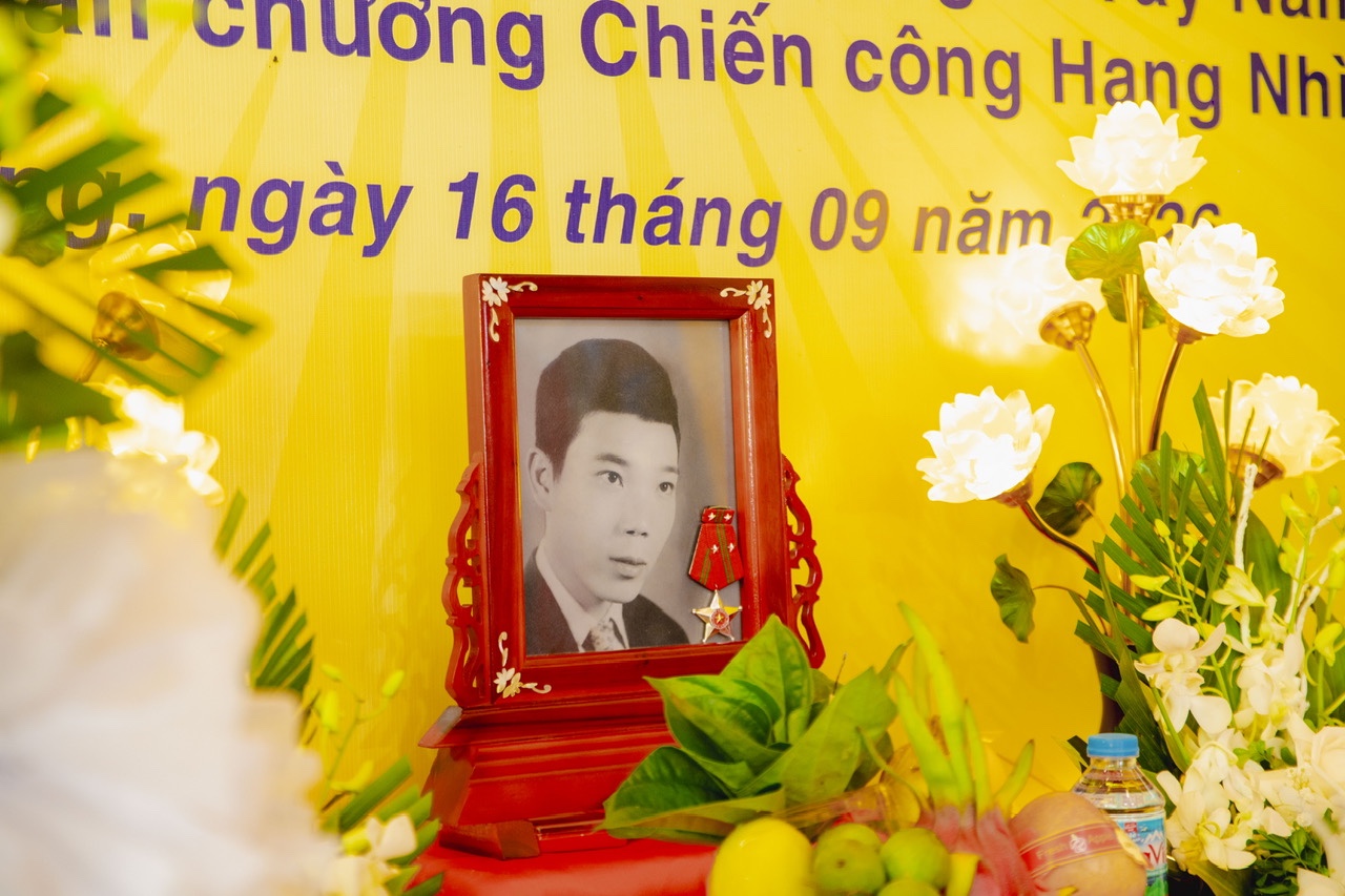 Cuộc hồi hương về với người mẹ 103 tuổi của liệt sĩ Trần Hữu Quân- Ảnh 4.