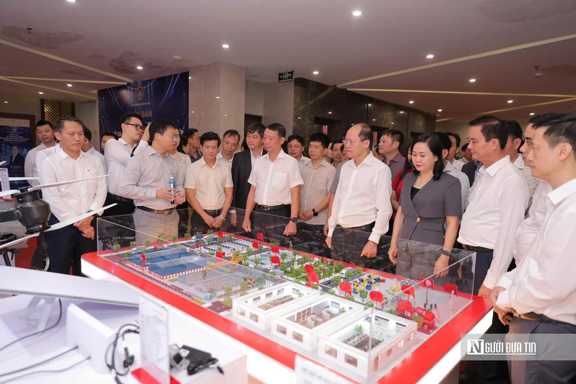 Hà Tĩnh: Hiện thực hóa ý tưởng, từng bước đưa sản phẩm khởi nghiệp ra thị trường- Ảnh 4.