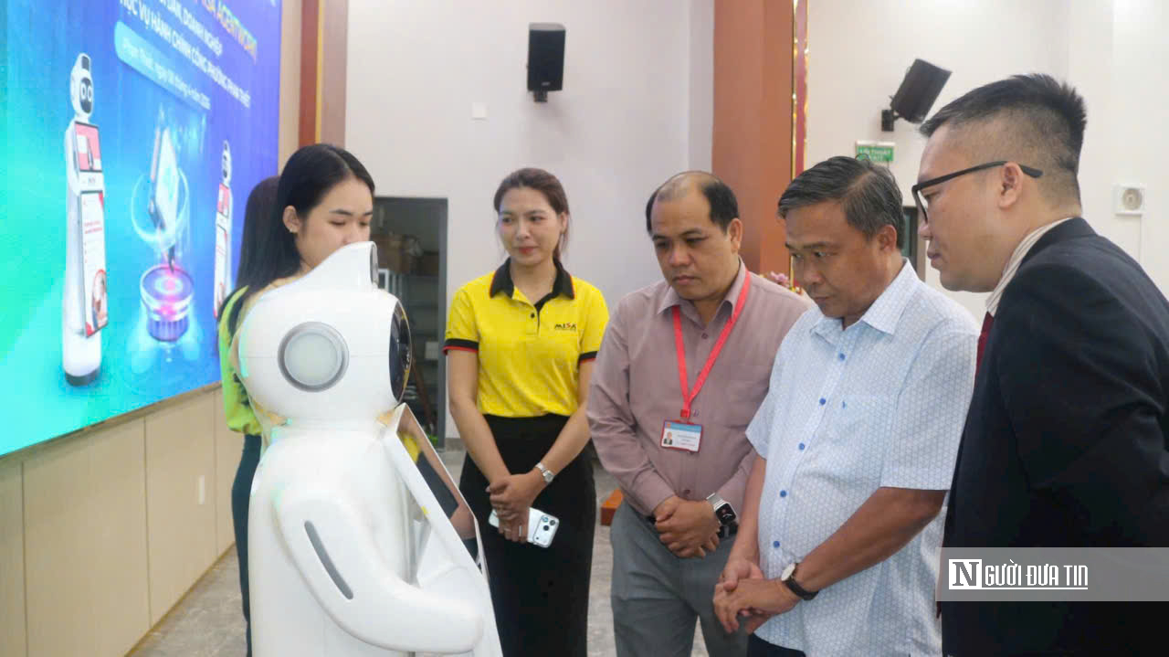 Lâm Đồng: Khi robot AI trở thành “trợ lý” của người dân- Ảnh 5.