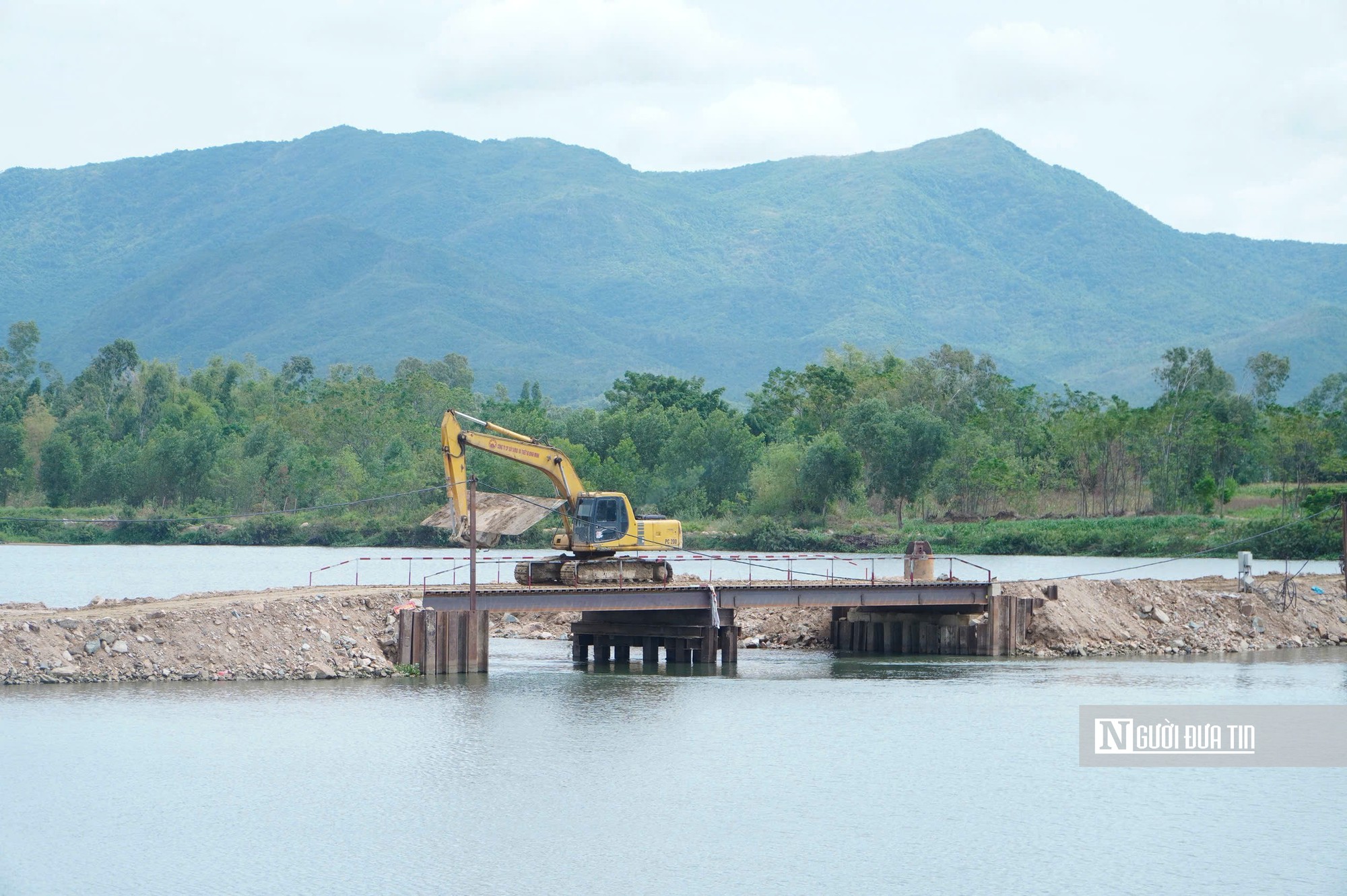 Thi công "xuyên Lễ 2/9" trên công trường cao tốc Quy Nhơn - Pleiku- Ảnh 3.
