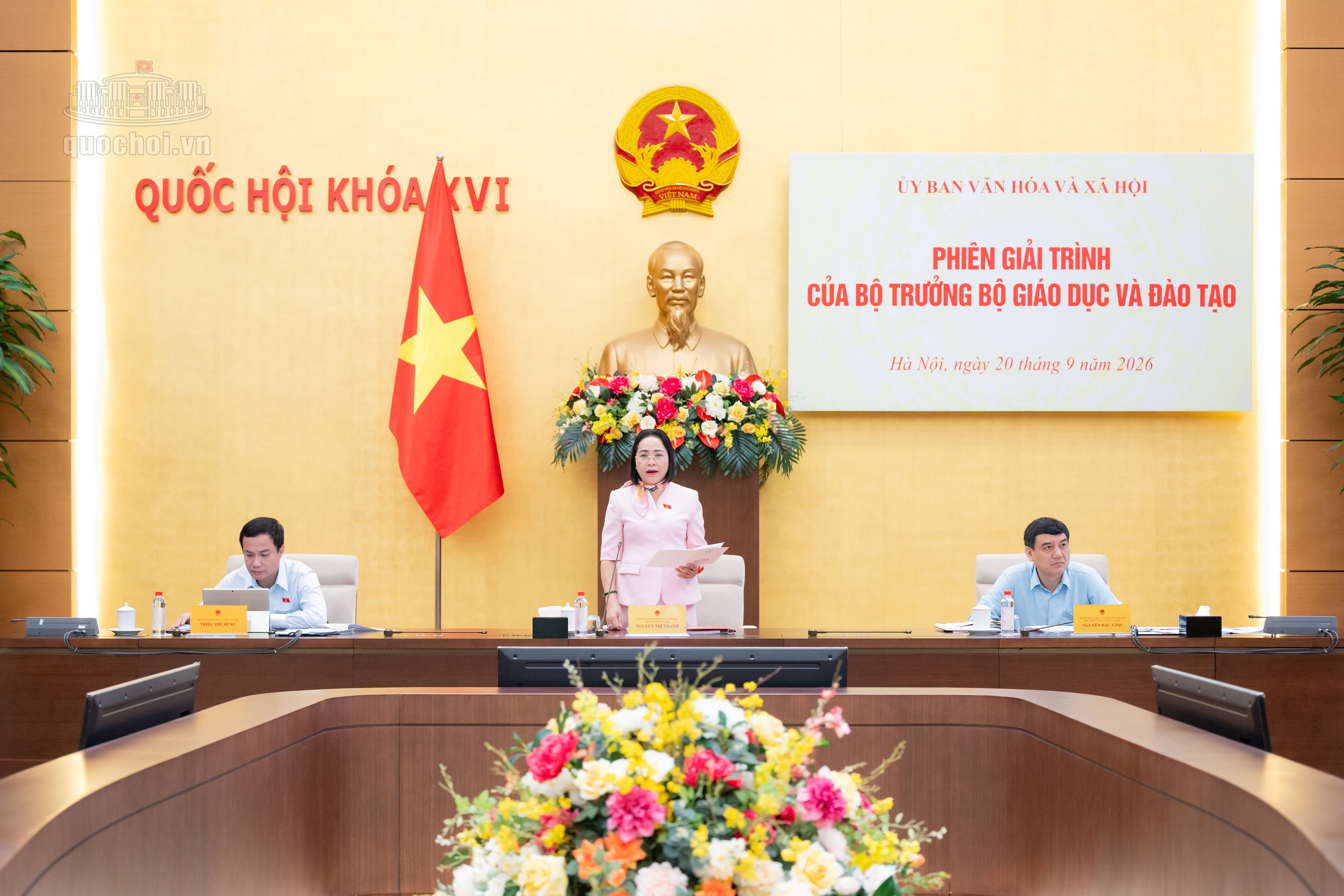 Làm rõ việc thực hiện chính sách tiền lương, phụ cấp và thu hút nhà giáo- Ảnh 1.