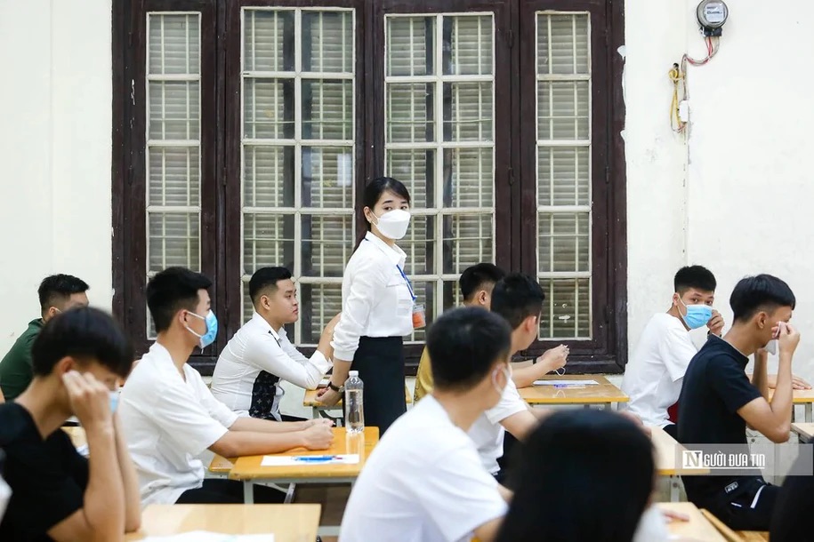 Bộ GD&ĐT: Giữ ổn định Kỳ thi tốt nghiệp THPT, trình phương án thi trên máy tính- Ảnh 2.