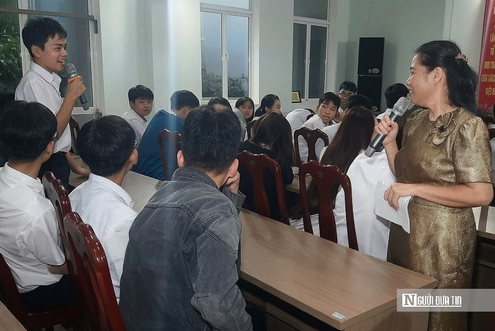 Đừng để bạo lực học đường gia tăng bởi "tiếng cười", bấm like chia sẻ- Ảnh 2.