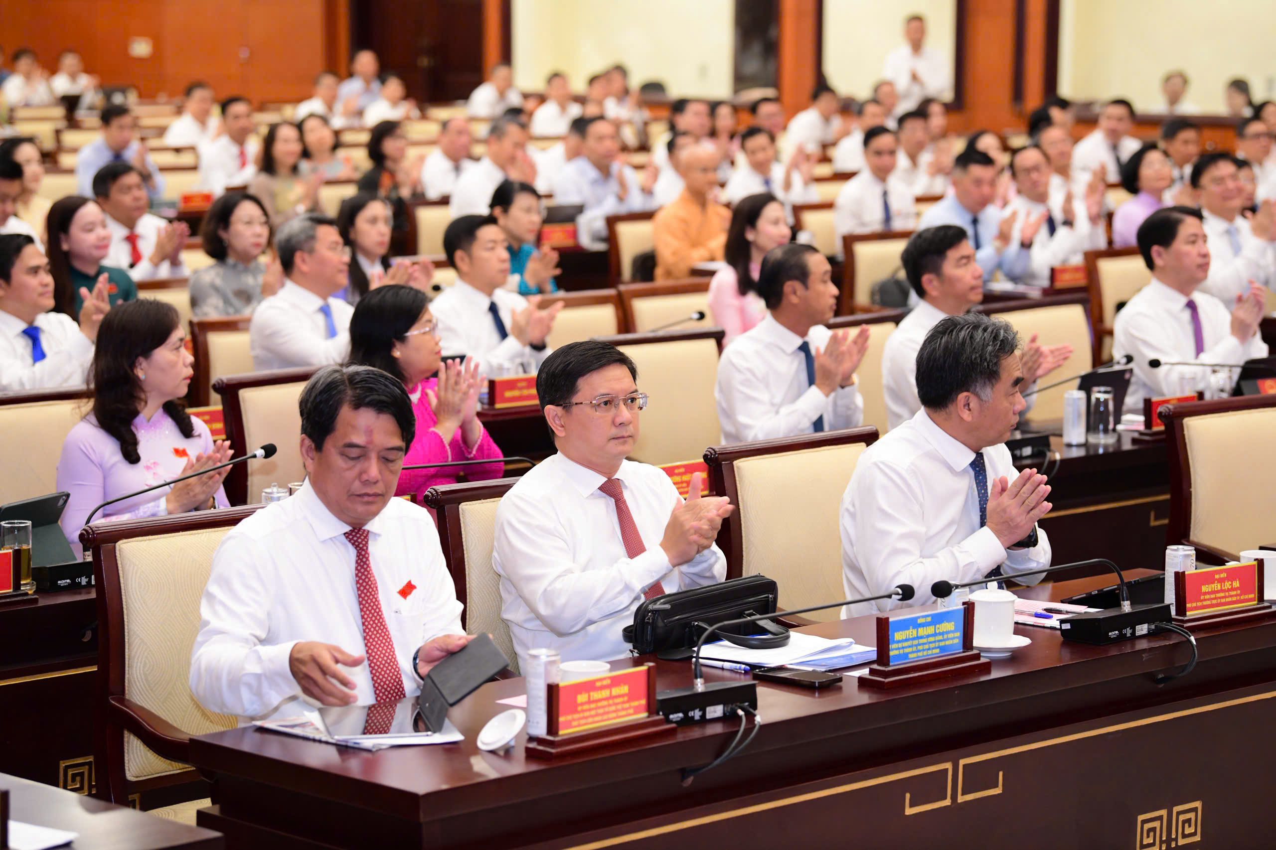 Bí thư Trần Lưu Quang: Quyền hạn lớn hơn phải đi liền với trách nhiệm lớn hơn- Ảnh 2.