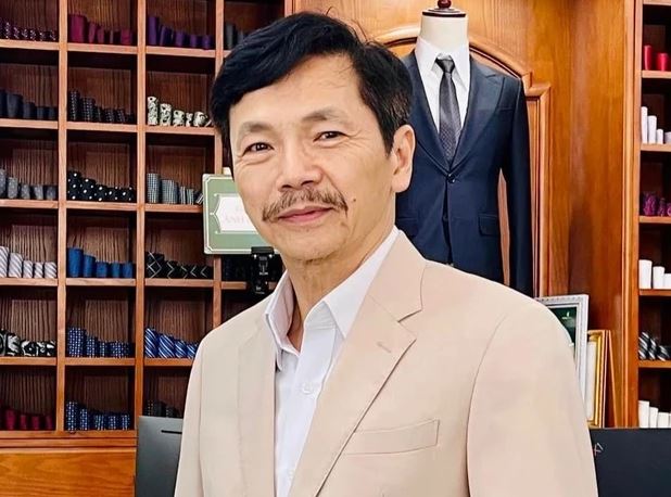 Nghệ sĩ Nh&acirc;n d&acirc;n được kh&aacute;n giả y&ecirc;u mến gọi l&agrave; "&ocirc;ng bố quốc d&acirc;n", c&oacute; con trai du học Phần Lan, con g&aacute;i nhận học bổng Mỹ - Ảnh 3.