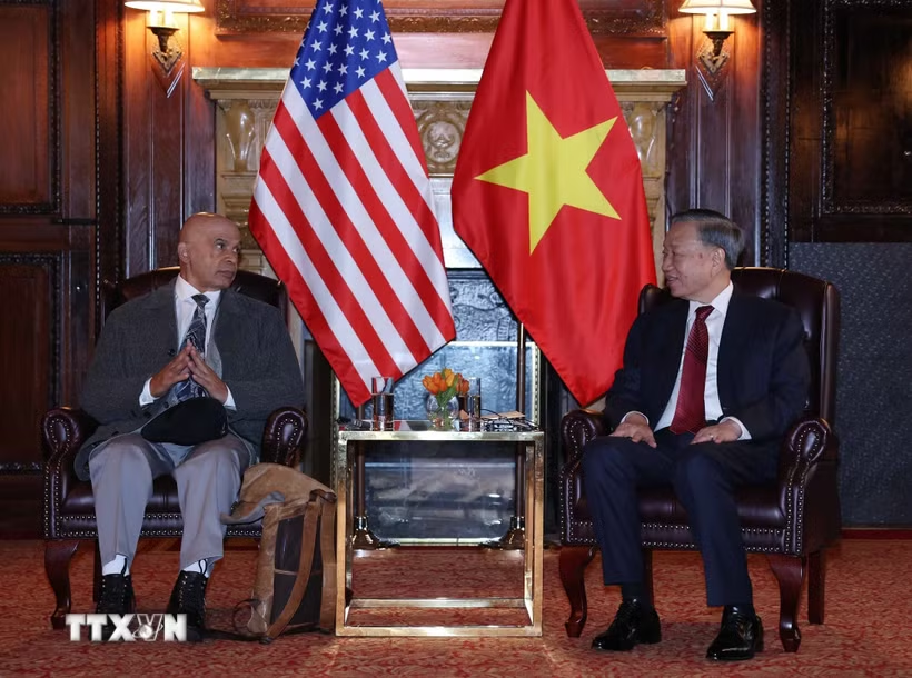 Tổng Bí thư, Chủ tịch nước Tô Lâm gặp Ban Lãnh đạo Đảng Cộng sản Hoa Kỳ - Ảnh 1.