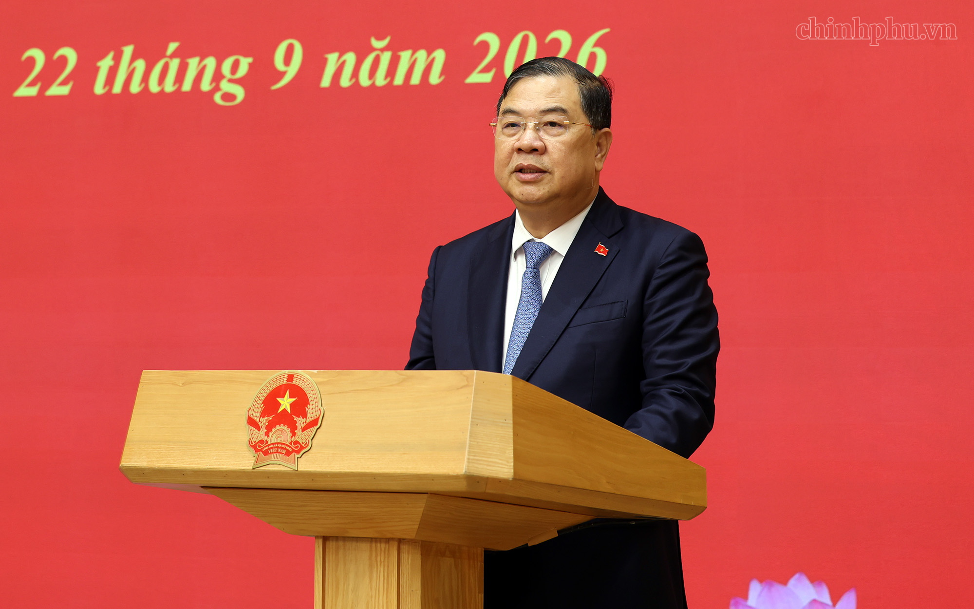 Điều động Thứ trưởng Xây dựng Nguyễn Danh Huy làm Phó Chủ nhiệm Văn phòng Chính phủ - Ảnh 2.