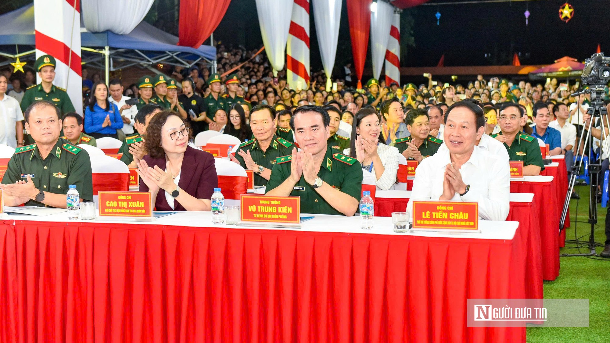 Từ lớp học biên cương đến đêm hội Trung thu ấm áp của trẻ em vùng biên Thanh Hóa - Ảnh 5.