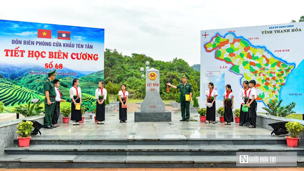 Từ lớp học biên cương đến đêm hội Trung thu ấm áp của trẻ em vùng biên Thanh Hóa - Ảnh 17.
